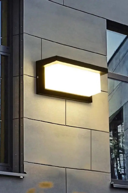 Rackhams Outdoor IP65 Waterproof Rectangular Wall LED Light - Black - One Size - image 1