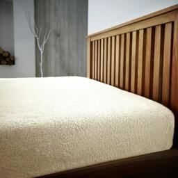 Rackhams Teddy Plain Fitted Sheet - Cream - Double (135cm x 190cm) + 25cm Deep