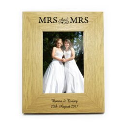 Rackhams Personalised Oak Finish 6x4 Mrs & Mrs Photo Frame - thumbnail 2