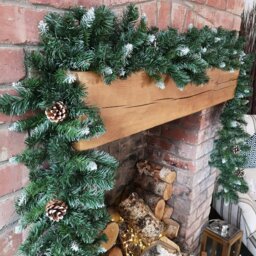 Rackhams 270cm x 25cm Samuel Alexander Snow King Fir Christmas Garland with Pine Cones