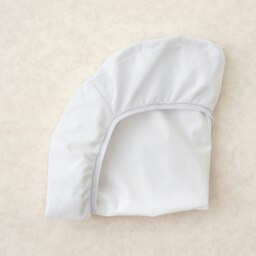 Rackhams Waterproof Fitted Mattress Protector for Moses Basket - 74 x 28cm - 74 x 28cm - Mattress Protector - thumbnail 4