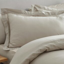 Rackhams Classic Lattice Lace Duvet Cover Set Natural - King - Natural - thumbnail 2