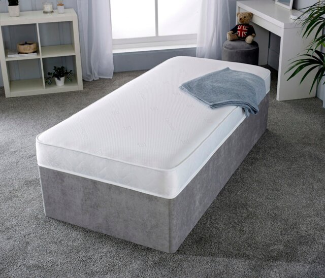 "Rackhams European Double Foam Mattress - 6"" Deep, Medium Firm Support - White - 1 - 3ft Single Mattress (90cm x 190cm)" - image 1