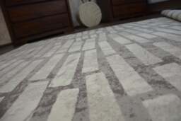 Rackhams Andere Rectangular Rug - Beige Distressed Stone - 80cm x 150cm - thumbnail 4