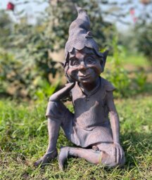 Rackhams Pixie Sitting Garden Sculpture Ornament Resin Statue - Sculpture - Resin - Large - thumbnail 2