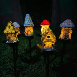 Rackhams Solar-Powered Resin Cartoon House Ground Lights - Style 3 - thumbnail 2