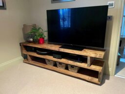Rackhams TV Stand - S Shape - Length 220cm - Whiskey - thumbnail 1