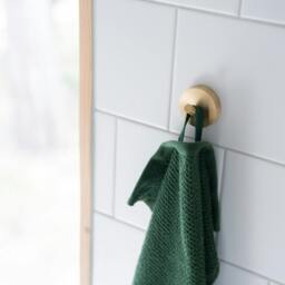 Rackhams Single Brushed Brass Towel Hook (48mm) Wall Mounted Bathroom Storage Round Robe Hooks Clothes Hanger Coat Peg - thumbnail 3