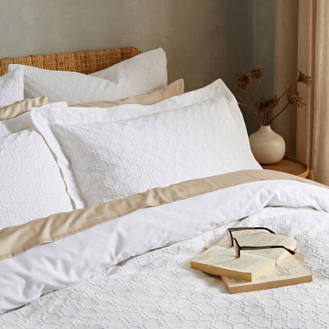 Rackhams 180 Thread Count Waffle Cotton Circle Oxford Pillowcase Pair - 50x75cm  - 2 - image 1