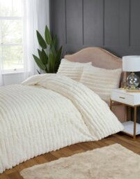 Rackhams Rabbit Fur Vanilla white Duvet Cover Set - Double - thumbnail 2