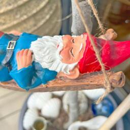 Rackhams Sleeping Gnome in a Hammock Hanging Garden Ornament - thumbnail 6