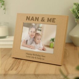 Rackhams Personalised Nan & Me 5x7 Landscape Oak Finish Photo Frame - thumbnail 2