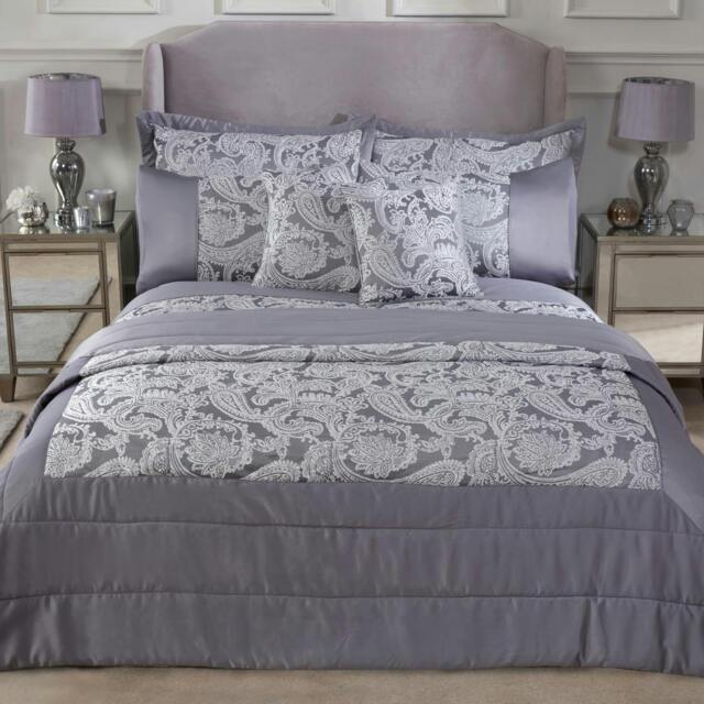 Rackhams Duchess Bedspread Silver - image 1