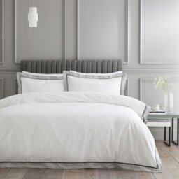 Rackhams Mayfair 200 Thread Count Cotton Duvet Cover Set - Double - thumbnail 1