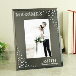 Rackhams Personalised Mr and Mrs 6x4 Diamante Glass Photo Frame - thumbnail 2