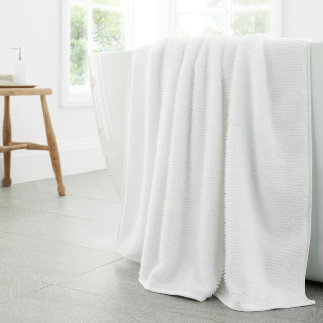 Rackhams Soft Zero Twist Spa Cotton Towel White - Bath Towel - White - image 1