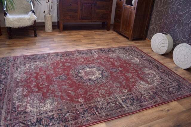 Rackhams Jasmin Rug - 160cm x 220cm