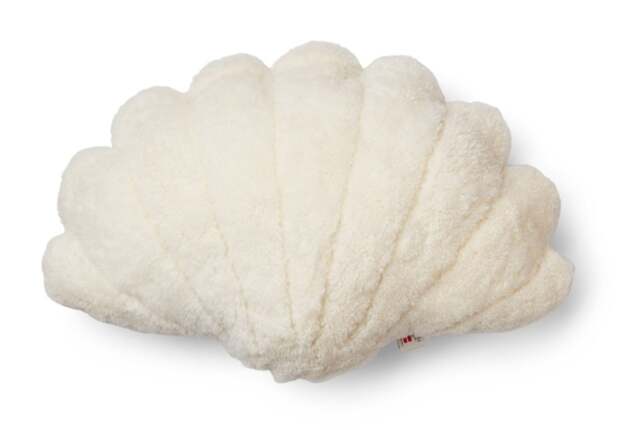 Rackhams Shell Cushion - Small - Medium - Large - Ivory - 42x58 cm - image 1