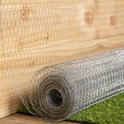 Rackhams 10m x 90cm x 13mm Galvanised Metal Chicken Garden Wire Netting / Fencing - Trellis and Screening - thumbnail 6
