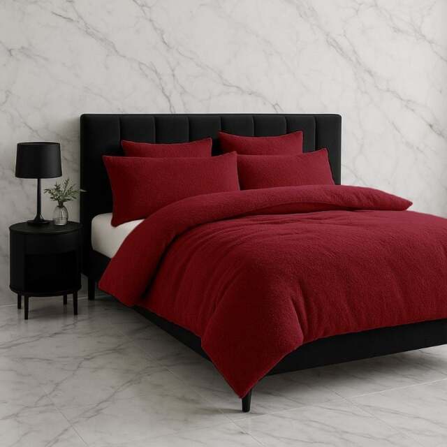 Rackhams Teddy Bear Fleece Duvet Cover & Pillow Case Set - King - Red - image 1