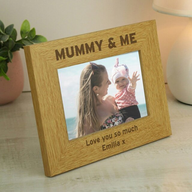 Rackhams Personalised Oak Finish 6x4 Mummy & Me Photo Frame - image 1
