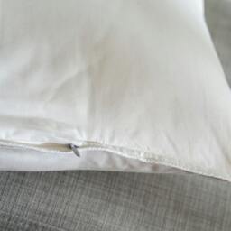Rackhams Silk Pillows - Medium/Firm - Standard - Single - thumbnail 3