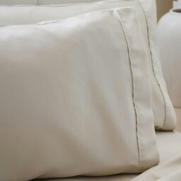 Rackhams 200 Thread Count Egyptian Cotton Housewife Pillowcases (Pair) - Oyster - One Size - Oyster - 100% Egyptian Cotton - thumbnail 3