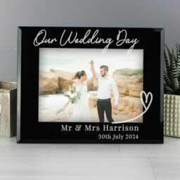 Rackhams Personalised Heart Black Glass 5x7 Photo Frame - thumbnail 4