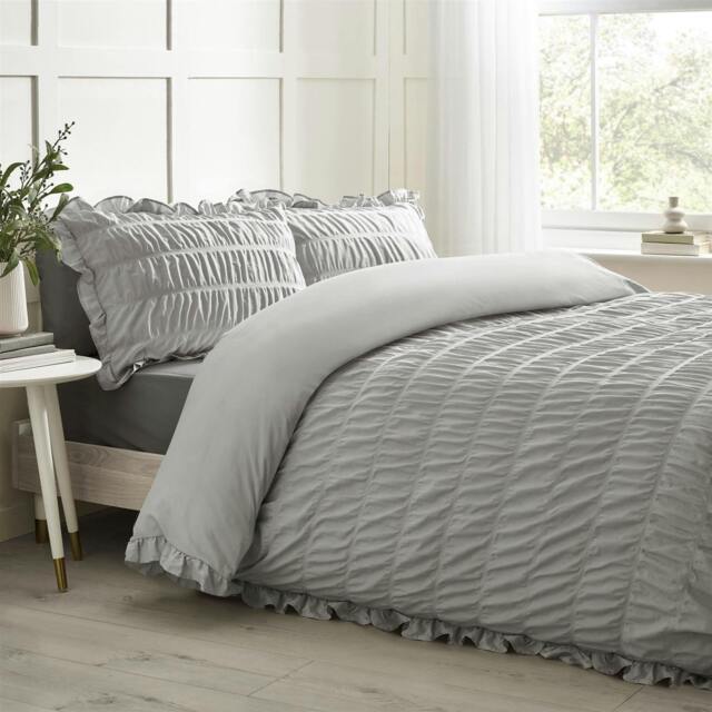 Rackhams Seersucker Frill Duvet Cover Set - Silver - Single - image 1