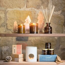 Rackhams Nutmeg, Vanilla & Cinnamon Candle - Amber Jar - thumbnail 5