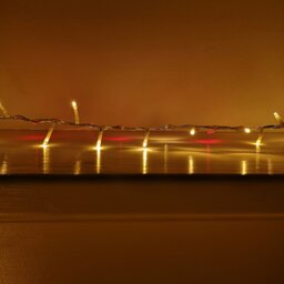 Rackhams 1000 LED 25m Indoor Outdoor Christmas Multi Function Mains Operated String Lights with Timer & Clear Cable in Red & Vintage Gold - thumbnail 6