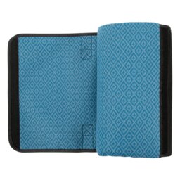 Rackhams Throw Waterproof Checked Foldable Blanket - Rich Teal - One Size - Rich Teal - 80% Polyester/20% Acrylic - thumbnail 3
