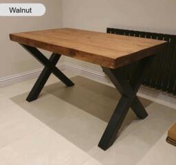 Rackhams Chunky and Sturdy Dining Table - 150 - 70 - thumbnail 4