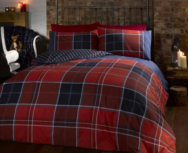 Rackhams Argyle Duvet Cover Set - Red - Single - image 1