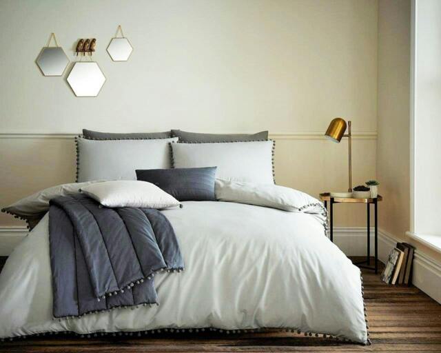 Rackhams Pom Pom Duvet Cover and Pillowcase Set - Grey - King (220cm x 235cm)