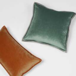 Rackhams VE312 Cushions, Velvet, More Color Available - 45x45 - Purple - thumbnail 4