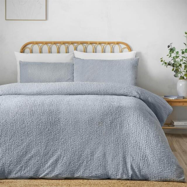 Rackhams Crinkle Seersucker Blue Duvet Cover Set - Single - image 1
