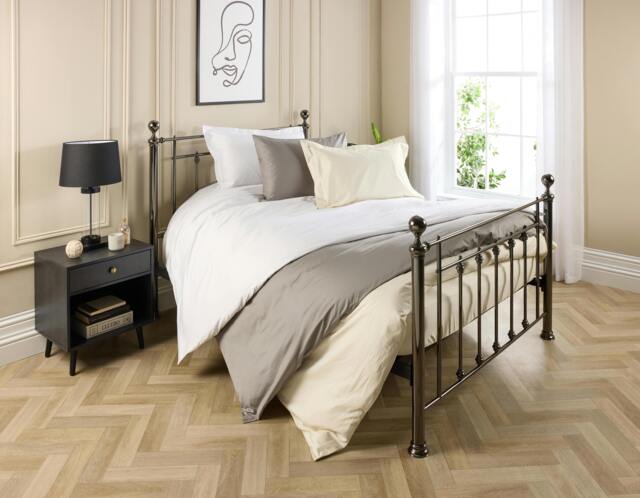 Rackhams 5 Star Duvet Cover Set - White - Single - image 1