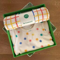 Rackhams Dreamy & Ditto Set - Baby Playsuit & Muslin Swaddle Blanket Gift Box - 12-18 months - Rainbow - 100% Organic Cotton