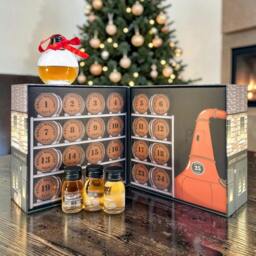 Rackhams 25 Day Whiskey Advent Calendar. Whisky From Round the World. Scotch - Japanese - USA - World Whisky. Glass Bauble & Online Tasting Videos - thumbnail 2
