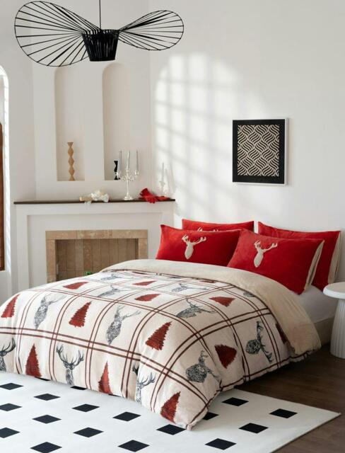 Rackhams Stag Teddy Red Duvet Cover Set - King