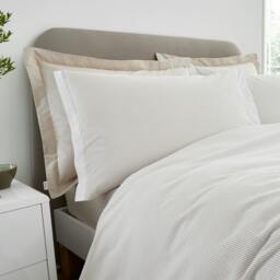 Rackhams Seersucker Woven Stripe 180 Thread Count Cotton Duvet Cover Set Natural - King - Natural - thumbnail 2