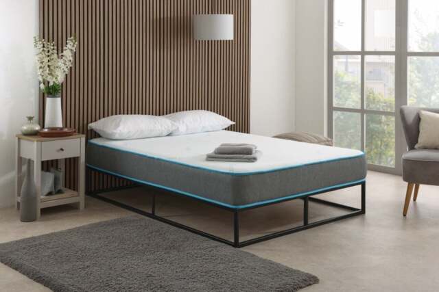 Rackhams Superior Cooling Memory Foam Mattress - Advanced Cooling Foam Technology - Grey - 1 - European King Size Mattress (160cm x 200cm) - image 1