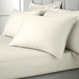 Rackhams 400 Thread Count Cotton Sateen Standard Pillowcase Pair - Oyster - 50x75cm (x2) - thumbnail 2