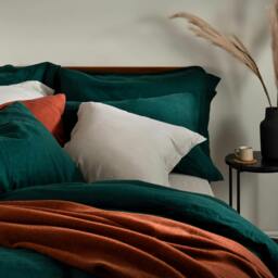 Rackhams Dark Emerald French Linen Pillowcases - Standard - 4 Pack - Oxford - thumbnail 3