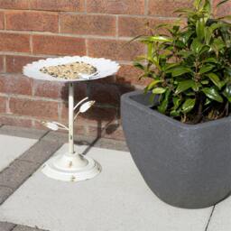 Rackhams Ornamental Free Standing, Weather Resistant, Pedestal Style, Easy Assemble Bird Bath - thumbnail 6