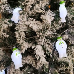 Rackhams The Snowman And The Snowdog Battery Operated 10 Snowmen LED Indoor String Light Ice White LEDs - thumbnail 5