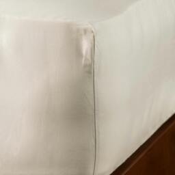 Rackhams Natural 200 Thread Count Egyptian Cotton Duvet Cover - Super King - thumbnail 6