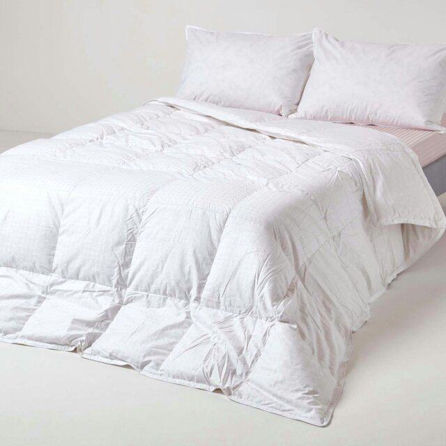 Rackhams Goose Down 10.5 Tog Duvet - Double - image 1