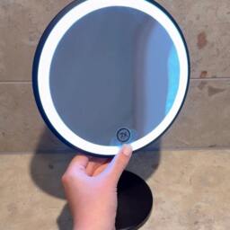 Rackhams Matt Black LED Mirror (200mm) Freestanding 7x Magnification Bathroom Makeup or Shaving Mirror - thumbnail 2